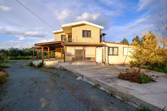 Image No.2-3 Bed House for sale