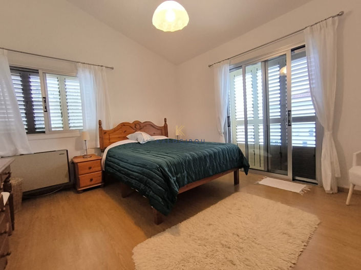 Image No.22-Maison de 4 chambres à vendre à Kiti