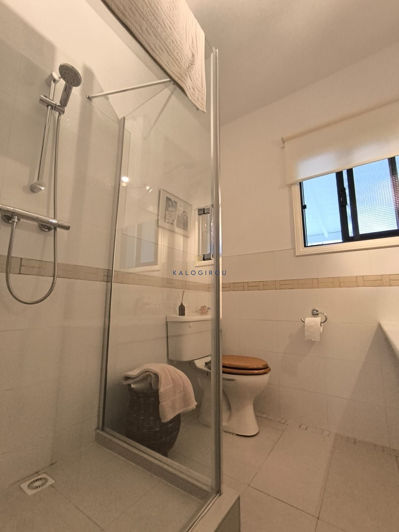 Image No.26-Maison de 4 chambres à vendre à Kiti