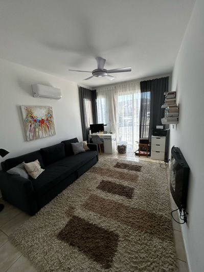 Image No.2-Appartement de 3 chambres à vendre à Oroklini