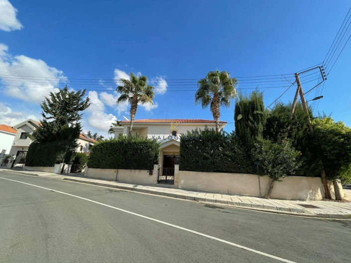 Image No.3-Maison de 5 chambres à vendre à Dekeleia