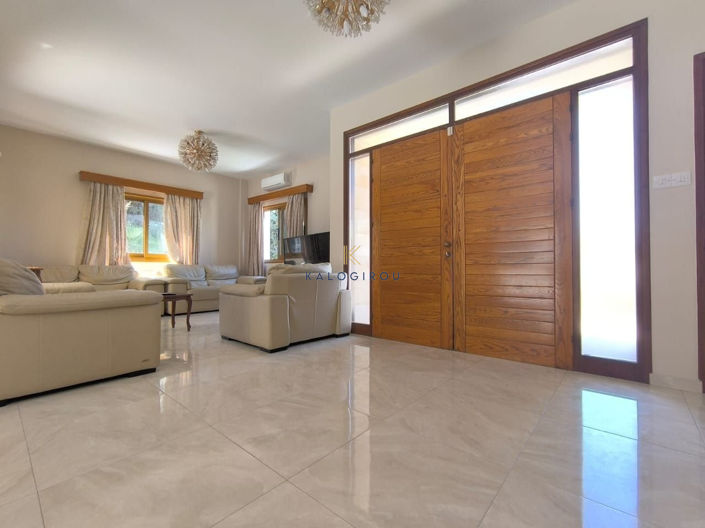 Image No.4-Maison de 5 chambres à vendre à Dekeleia