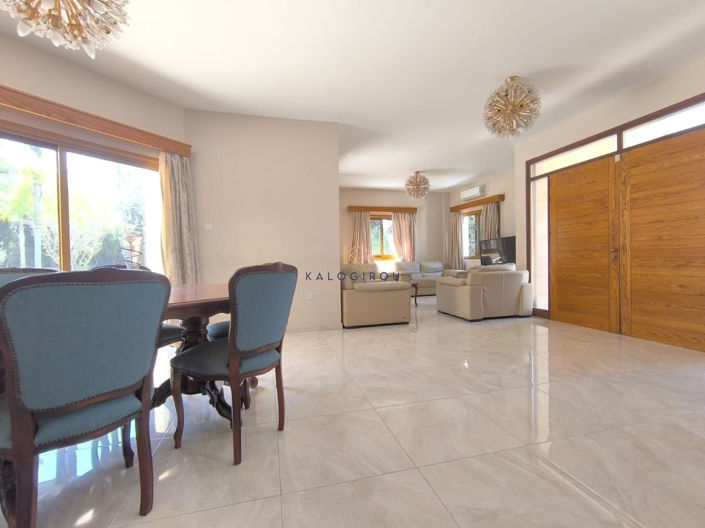 Image No.8-Maison de 5 chambres à vendre à Dekeleia