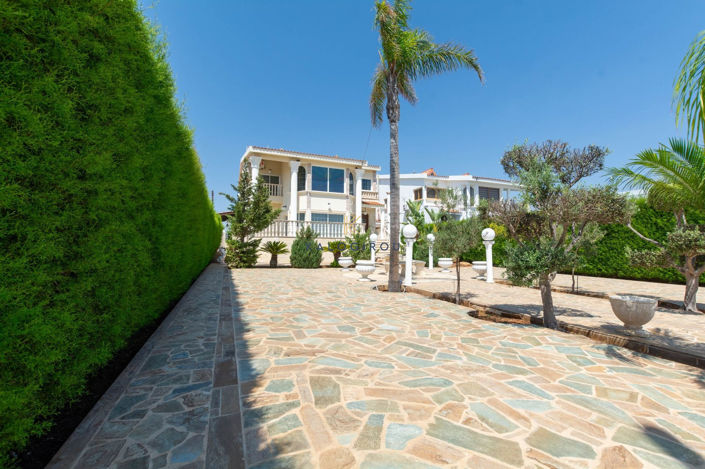 Image No.22-Maison de 4 chambres à vendre à Paralimni