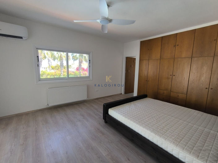 Image No.25-Maison de 5 chambres à vendre à Pervolia