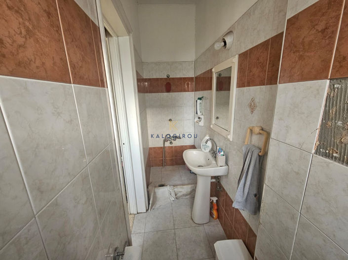 Image No.15-4 Bed House for sale