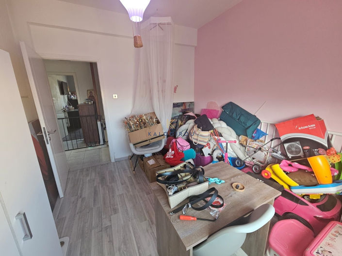 Image No.8-4 Bed House for sale