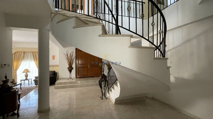 Image No.12-Maison de 5 chambres à vendre à Anafotida