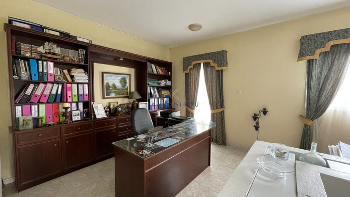 Image No.15-Maison de 5 chambres à vendre à Anafotida