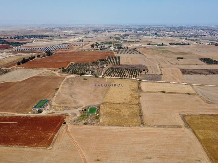 Image No.2-Terre à vendre à Avgorou