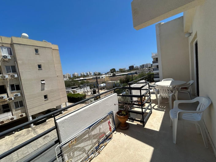 Image No.3-Appartement de 2 chambres à vendre à Larnaca