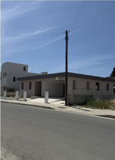 Image No.2-3 Bed House for sale