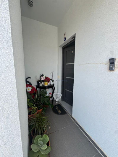 Image No.3-Maison de 3 chambres à vendre à Oroklini