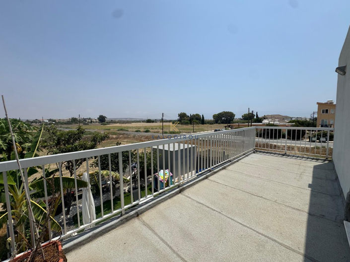 Image No.47-Maison de 3 chambres à vendre à Oroklini