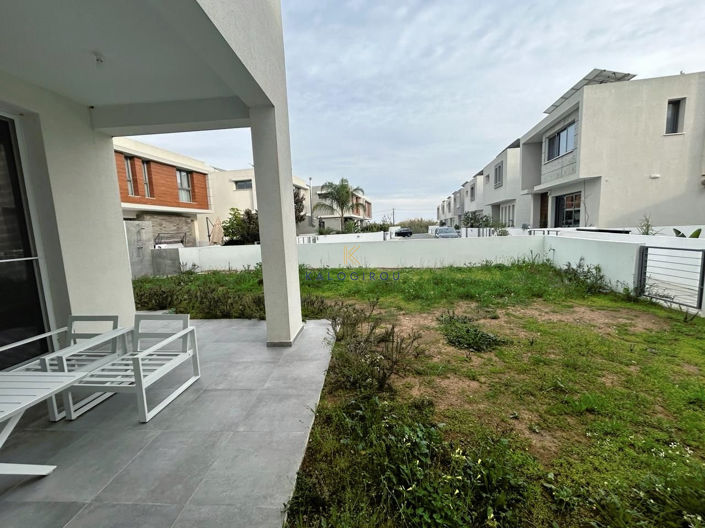 Image No.17-Maison de 5 chambres à vendre à Leivadia