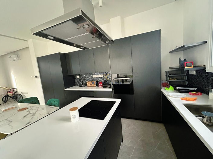 Image No.3-Maison de 5 chambres à vendre à Leivadia