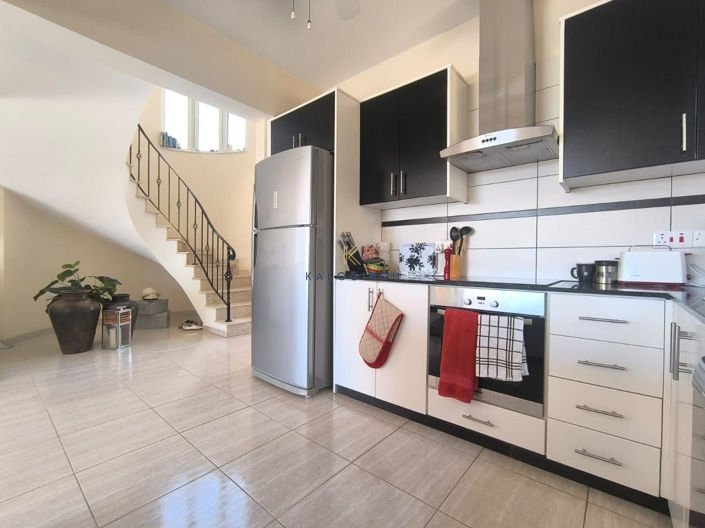 Image No.12-Maison de 3 chambres à vendre à Pervolia