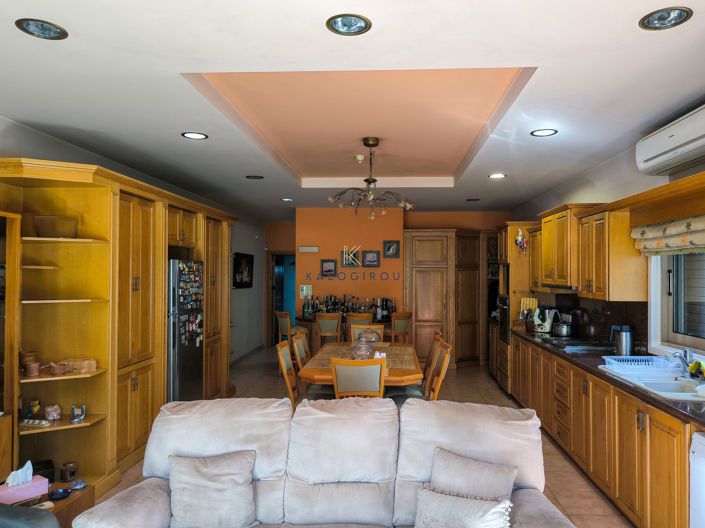 Image No.15-Maison de 5 chambres à vendre à Aradippou