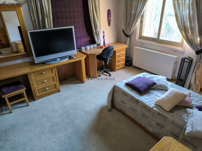 Image No.33-Maison de 5 chambres à vendre à Aradippou