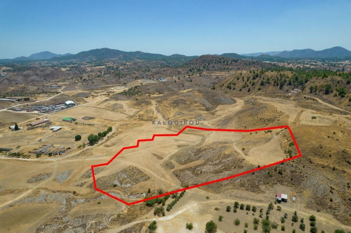 Image No.2-Terrain à vendre à Nicosie