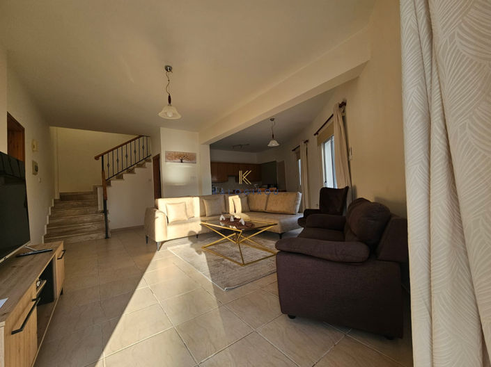 Image No.4-Maison de 3 chambres à vendre à Oroklini