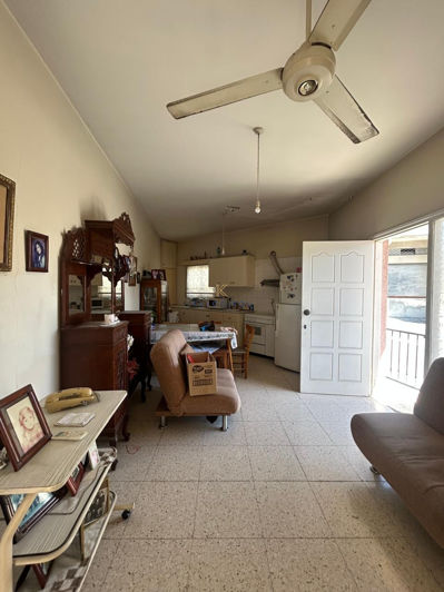 Image No.2-Bungalow de 2 chambres à vendre à Aradippou