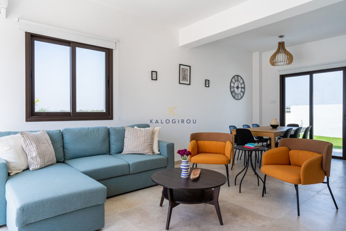 Image No.2-Maison de 4 chambres à vendre à Pervolia