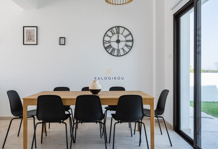 Image No.4-Maison de 4 chambres à vendre à Pervolia