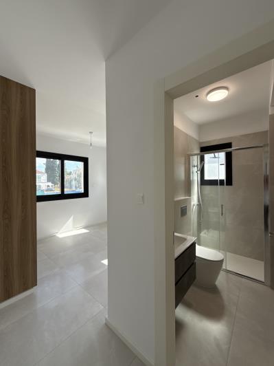 Image No.7-Appartement de 2 chambres à vendre à Universal