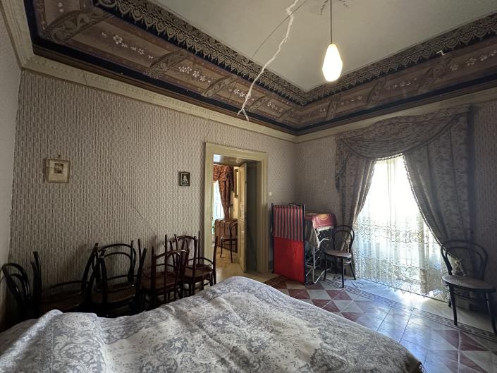 Image No.19-5 Bed Semi-Detached for sale