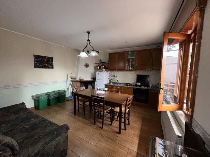 Image No.5-Maison de 6 chambres à vendre à Montalbano Elicona