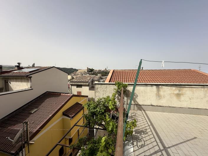 Image No.37-Maison de 6 chambres à vendre à Montalbano Elicona