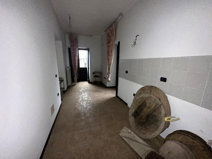 Image No.7-3 Bed Property for sale