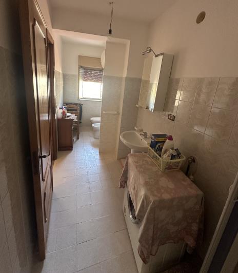 Image No.18-Maison de ville de 5 chambres à vendre à Novara di Sicilia