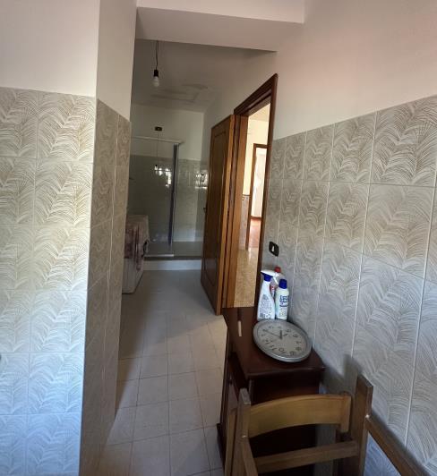 Image No.19-Maison de ville de 5 chambres à vendre à Novara di Sicilia