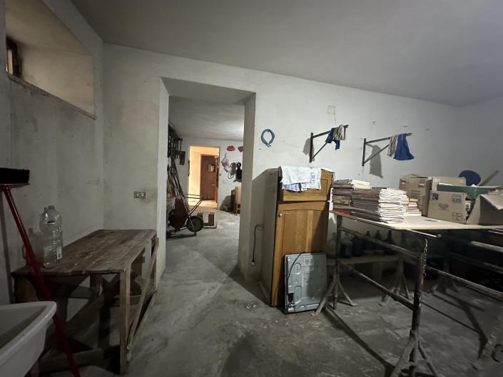 Image No.45-Maison de ville de 5 chambres à vendre à Novara di Sicilia