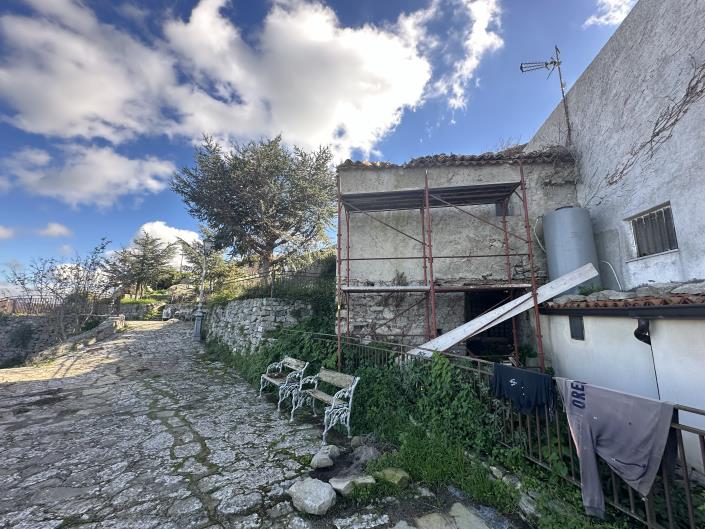 Image No.24-Jumelé à vendre à Montalbano Elicona