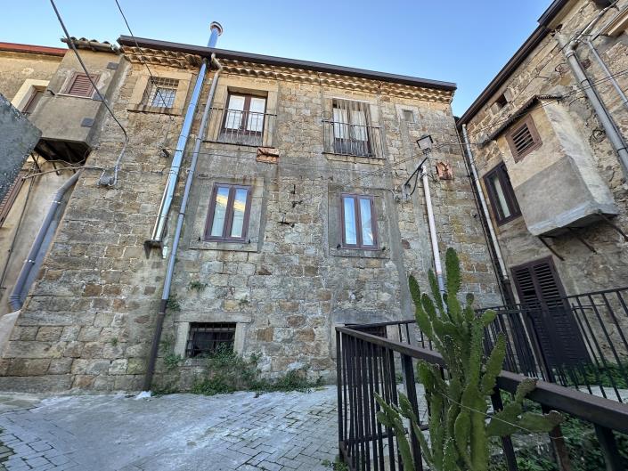 Image No.37-Jumelé de 4 chambres à vendre à Mistretta