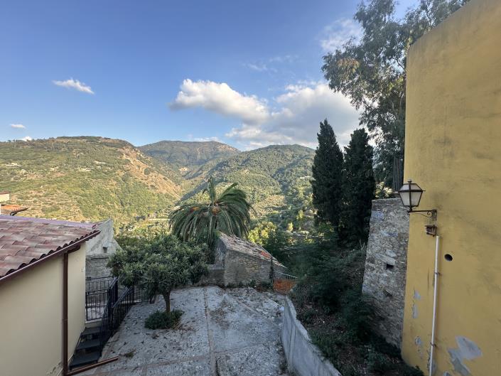 Image No.48-Maison / Villa de 3 chambres à vendre à Castroreale