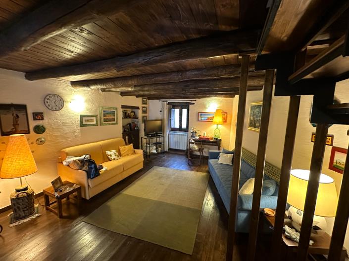 Image No.3-Propriété de 1 chambre à vendre à Montalbano Elicona