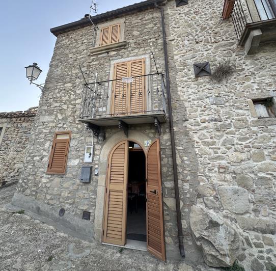 Image No.3-Jumelé de 2 chambres à vendre à Montalbano Elicona