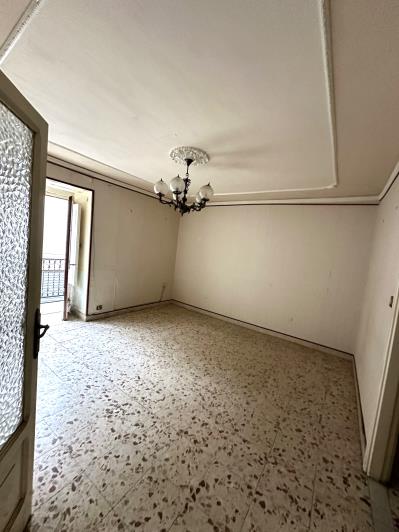 Image No.21-5 Bed Townhouse for sale