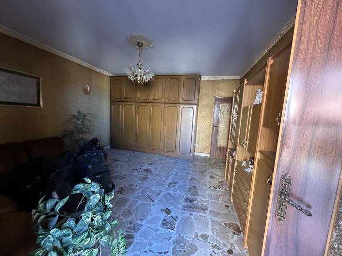 Image No.22-2 Bed Townhouse for sale