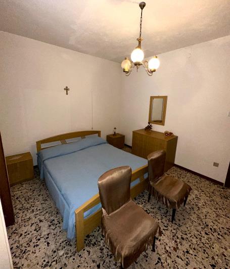 Image No.9-Maison de ville de 3 chambres à vendre à Montalbano Elicona