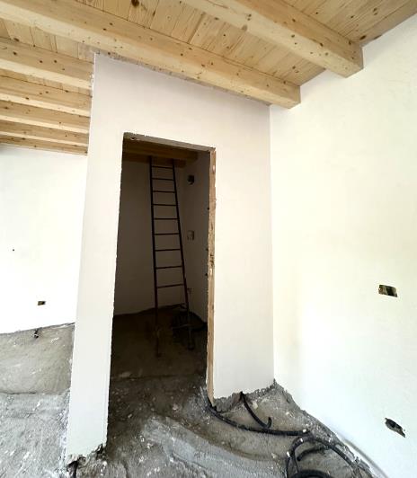 Image No.16-2 Bed Townhouse for sale