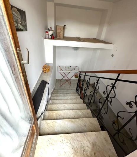 Image No.19-2 Bed Townhouse for sale