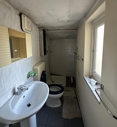 Image No.10-Maison de ville de 4 chambres à vendre à Novara di Sicilia