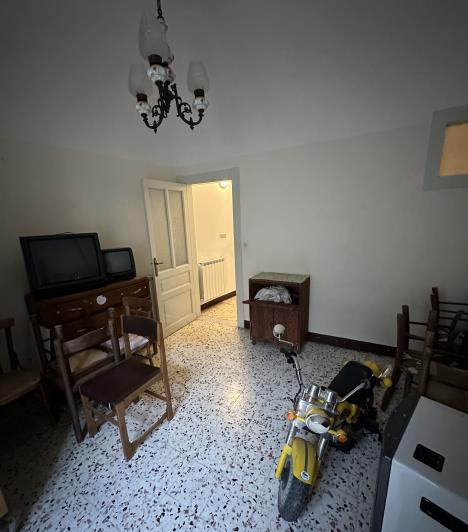 Image No.23-Maison de ville de 4 chambres à vendre à Novara di Sicilia