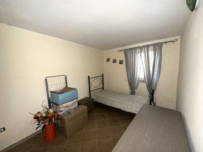 Image No.15-3 Bed Townhouse for sale