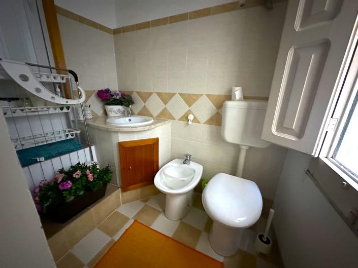 Image No.5-3 Bed Townhouse for sale